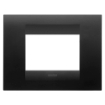 Rama decorativa Gewiss Chorus Monochrome Geo Negru Satinat 3 module GW16403VN