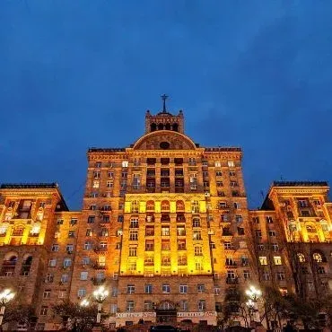 Proiectoare LED cu panou solar