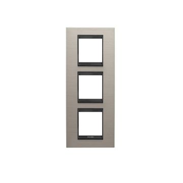 Rama decorativa Gewiss Chorus Lux International 6 module Brushed Aluminium Lavy GW16227WS