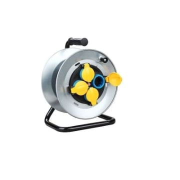 Derulator Starke 4 prize 50m 3x2.5 IP44 ST00164