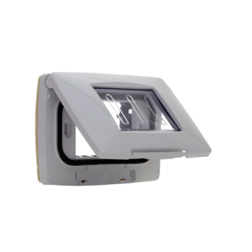 Rama decorativa Gewiss Chorus 3 module cu protectie IP55 alba GW16703TB